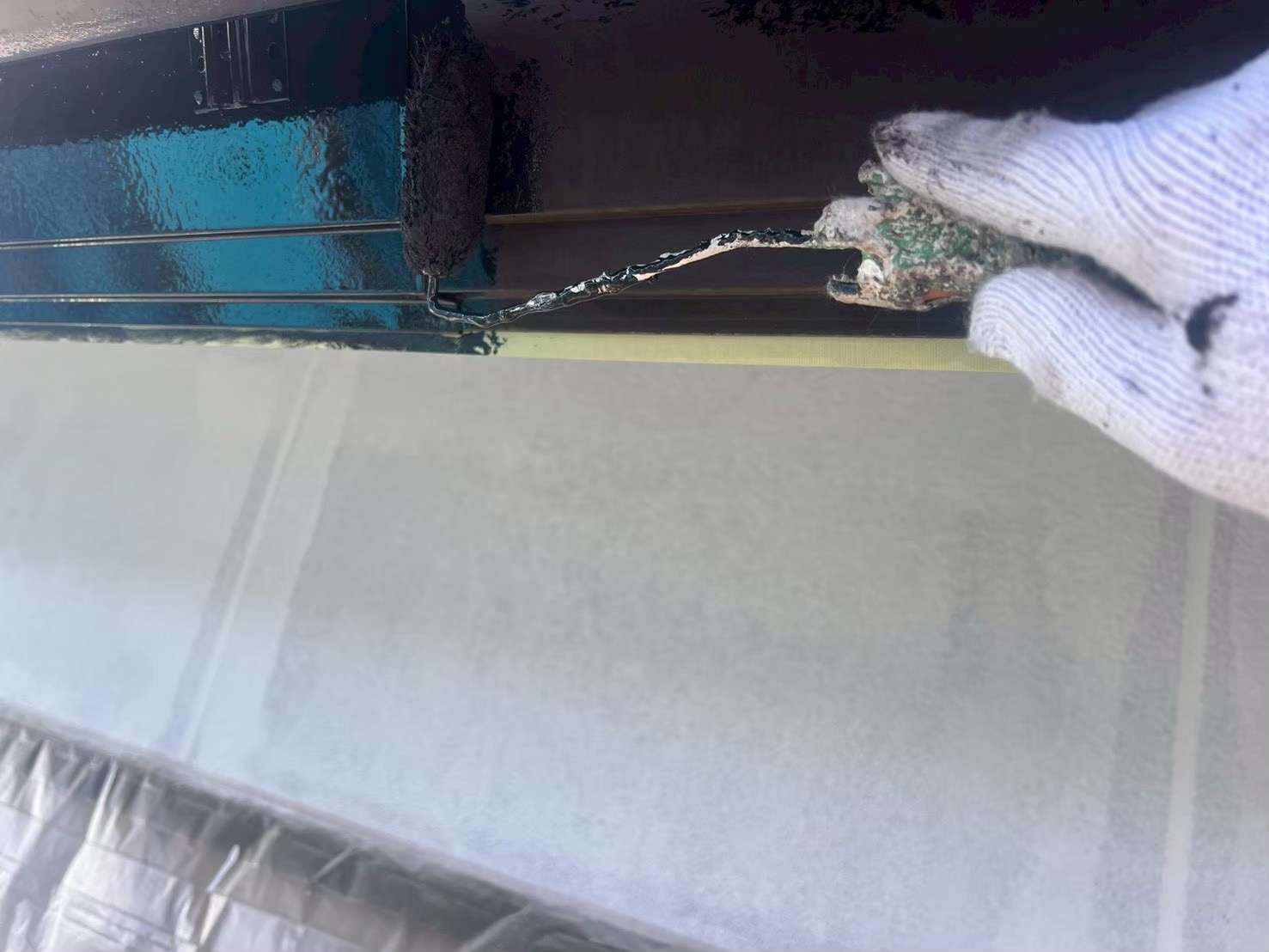 野田市・柏市・流山市の外壁塗装は美装柳屋へ/【作業のご紹介】千葉県野田市S様邸・雨樋・破風板塗装作業